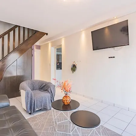 La Petite Maison De Theo Binson-et-Orquigny
