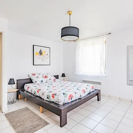 Дом отдыха La Petite Maison De Theo