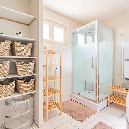 Дом отдыха La Petite Maison De Theo